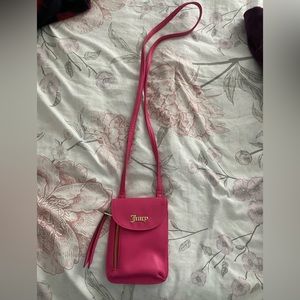 Juicy Couture cellphone/crossbody purse